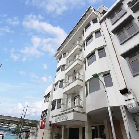 Capital O 297 45 Residence Cakarta Dış mekan fotoğraf
