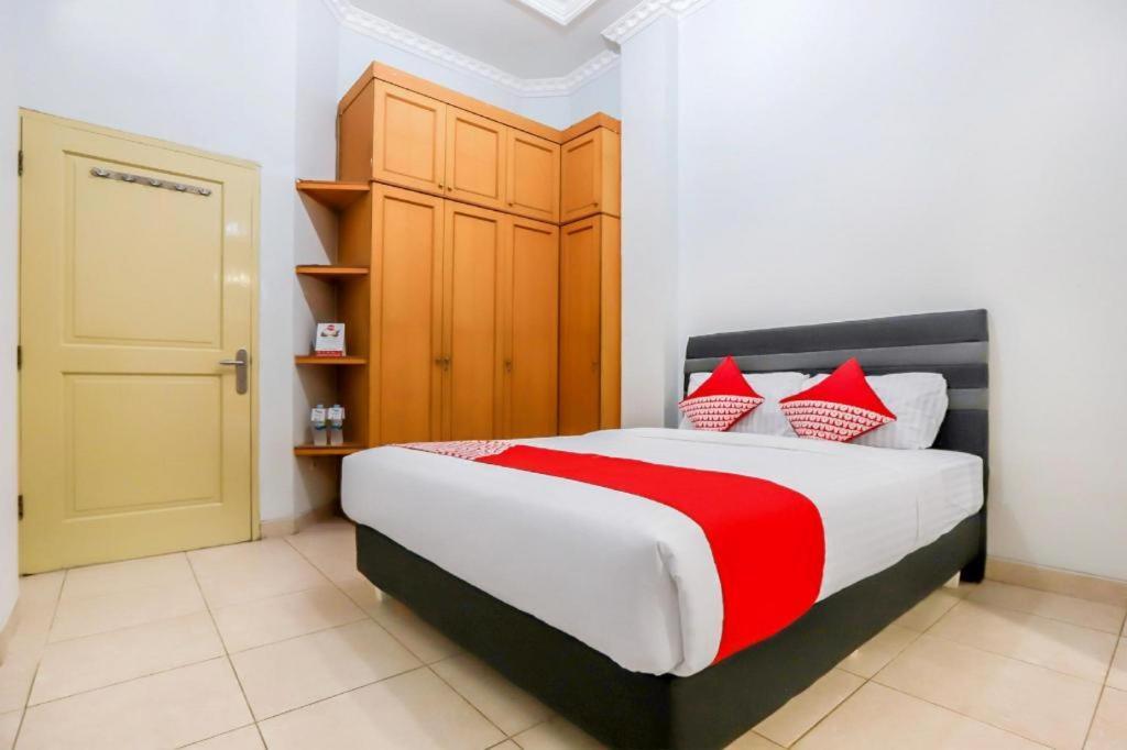 Capital O 297 45 Residence Cakarta Dış mekan fotoğraf