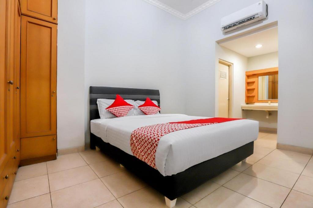 Capital O 297 45 Residence Cakarta Dış mekan fotoğraf